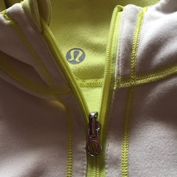 Lululemon half zip athletic top - Picture 3 of 3